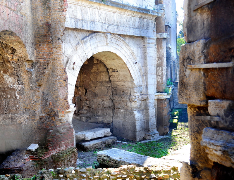 Via_di_Porta_di_San_Lorenzo-Porta_Tiburtina