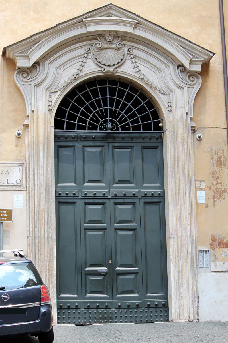 Piazza del Grillo - Porta del Palazzo del GrilloP