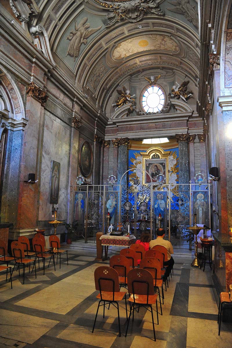 Piazza_della_Madonna_dei_Monti-Chiesa_di_SS_Srrgio_e_Bacco