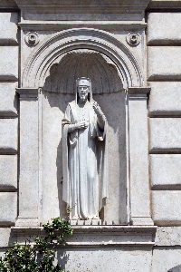 Piazza della Madonna dei Monti - Chiesa dei SS Sergio e Bacco - Madonna del Pascolo (7)