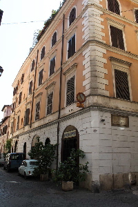 Via Madonna dei Monti n-78 - Palazzo del XVIII sec