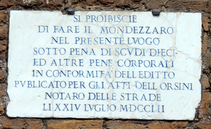 Via della Madonna dei Monti - Lapide avviso 1752bis