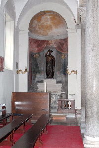 via della Navicella - chiesa di S Maria in Domnica - Altare laterale sinistro