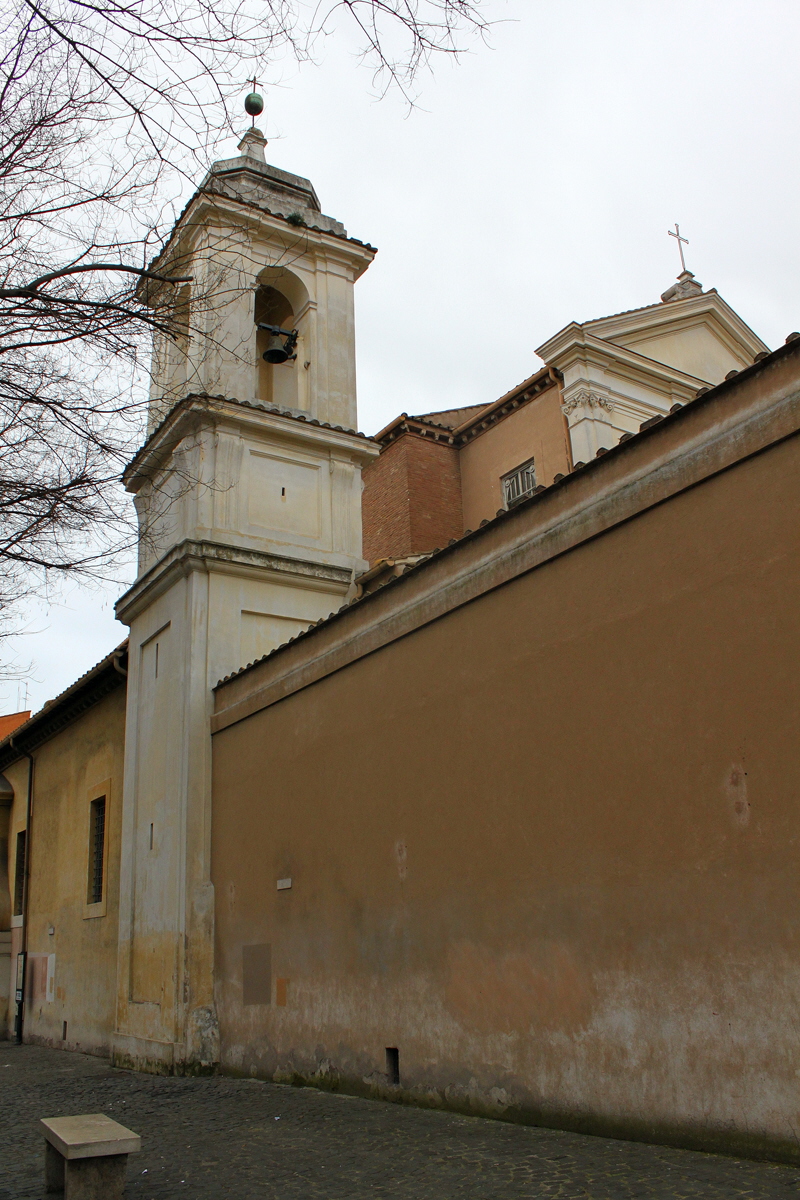 Piazza_di_S_Clemente-Basilica_di_S_Clemente-Campanile