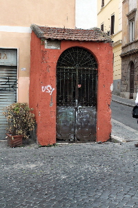 Piazza di S Clemente - Edicola (3)