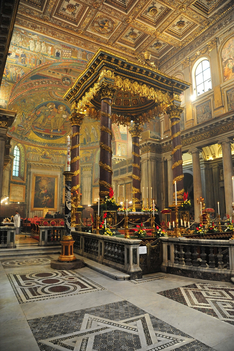Piazza di S Maria Maggiore - Altare papale
