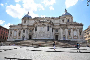 Piazza di S Maria Maggiore - Chiesa di S Maria Maggiore - Absise in Piazza dello Esquilino (2)