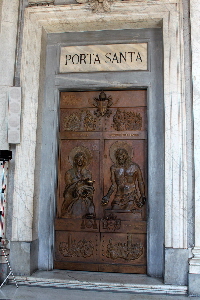 Piazza di S Maria Maggiore - Chiesa di S Maria Maggiore - Porta esterna (6)