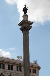 Piazza di S Maria Maggiore - Colonna Massenzio posta da Paolo V - 1605-1621 (4)