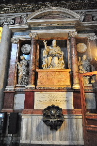 Piazza di S Maria Maggiore - Tomba Clemente IX - 1667-1669
