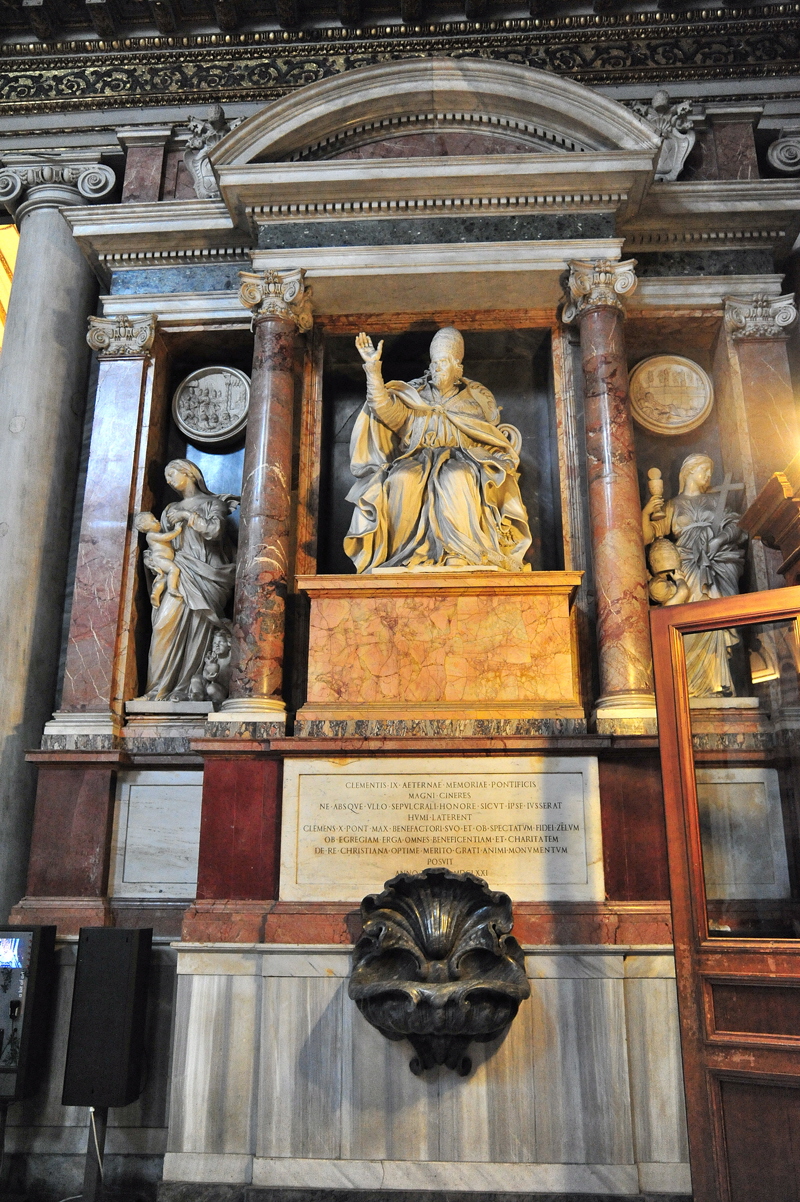 Piazza di S Maria Maggiore - Tomba Clemente IX - 1667-1669