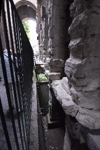 Piazza_dei_SS_Giovanni_e_Paolo-Tempio_di_Claudio (6)