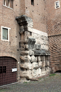 Piazza dei SS Giovanni e Paolo -  Chiesa di S Giovanni e Paolo - Campanile - Base