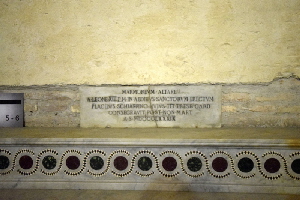 Vicolo_di Scauro-Case del Celio-Sala_dei_finti_marmi (4)