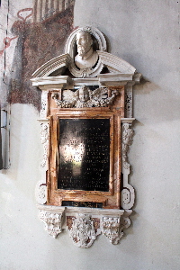 via di S Prassede - Chiesa di S Prassede - Monumento Baptista Sanctonium