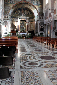 via di S Prassede - Chiesa di S Prassede - Navata centrale_01