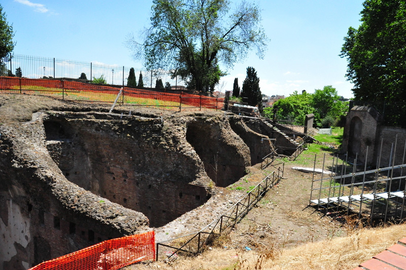 Via_delle_Sette_Sale-consrva_d'acqua