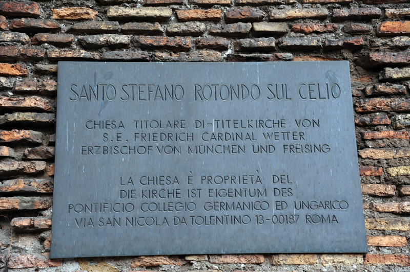 via di S Stefano Rotondo - chiesa di S Stefano Rotondo - Lapide esterna (2)