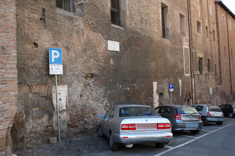 via in Selci - Portico di Livia