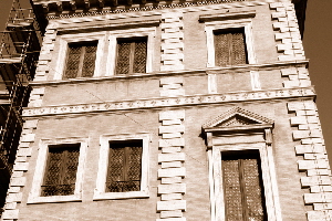 Via_dei_Baullari-Palazzo_Le_Roy_al_n_168-Facciata