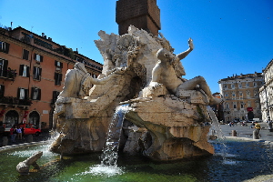 Piazza_Navona-Fontana_dei_4_Fiumi (6)