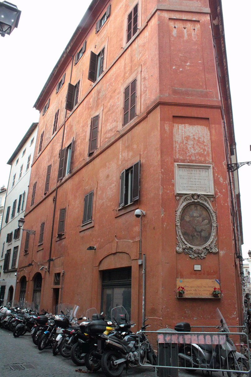 Via_del_Governo_Vecchio-Palazzo_al_n_131