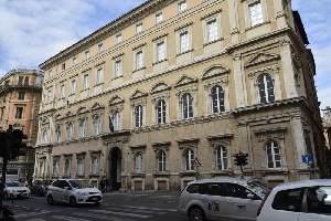 Corso_Vittorio_Emanuele_II-Palazzo_Sora_Boncompagni (3)