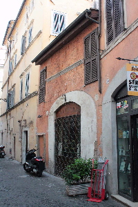 Vicolo_Savelli-Palazzo_al_n_6