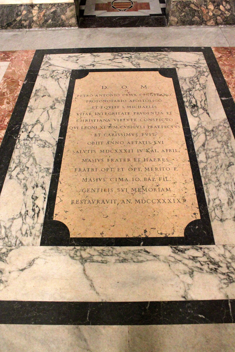 Piazza_del_Gesu-Chiesa_omonima-Lapide_di_Pietro_Antonio_Cima-1632