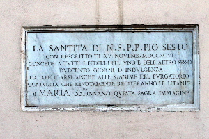 Piazza_del_Gesu-Palazzo_Petroni-Borgnana-al n_48-Edicola (5)