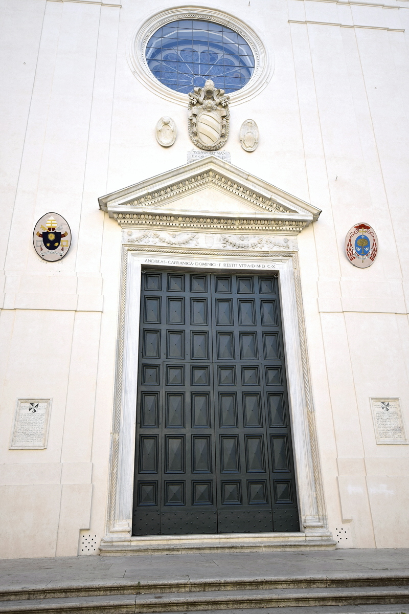 Piazza_della_Minerva-Chiesa di S_Maria_01