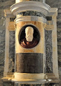 Piazza_della_Minerva-Chiesa_di_S_Maria_sopra_Minerva-Lapide_di_Mario_Gabrielli-1825
