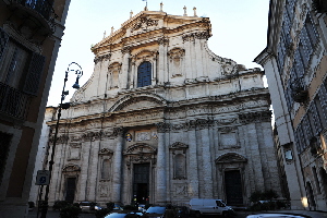 Piazza_S_Ignazio-Chiesa_omonima (4)