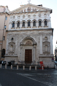 Piazza_di_S_Chiara-Chiesa_omonima (6)
