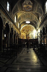 Via_S_Stefano_del_Cacco-Chiesa_omonima-Navata_Centrale