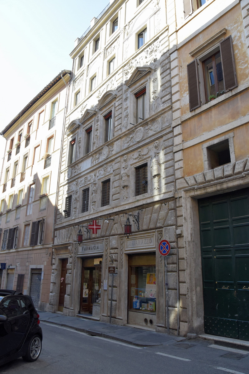 Via_dei_Banchi_Vecchi-Palazzo_al_n_22 (2)