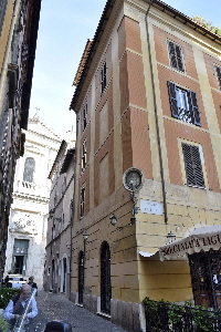 Via_del_Consolato-Palazzo_al_n_11-12