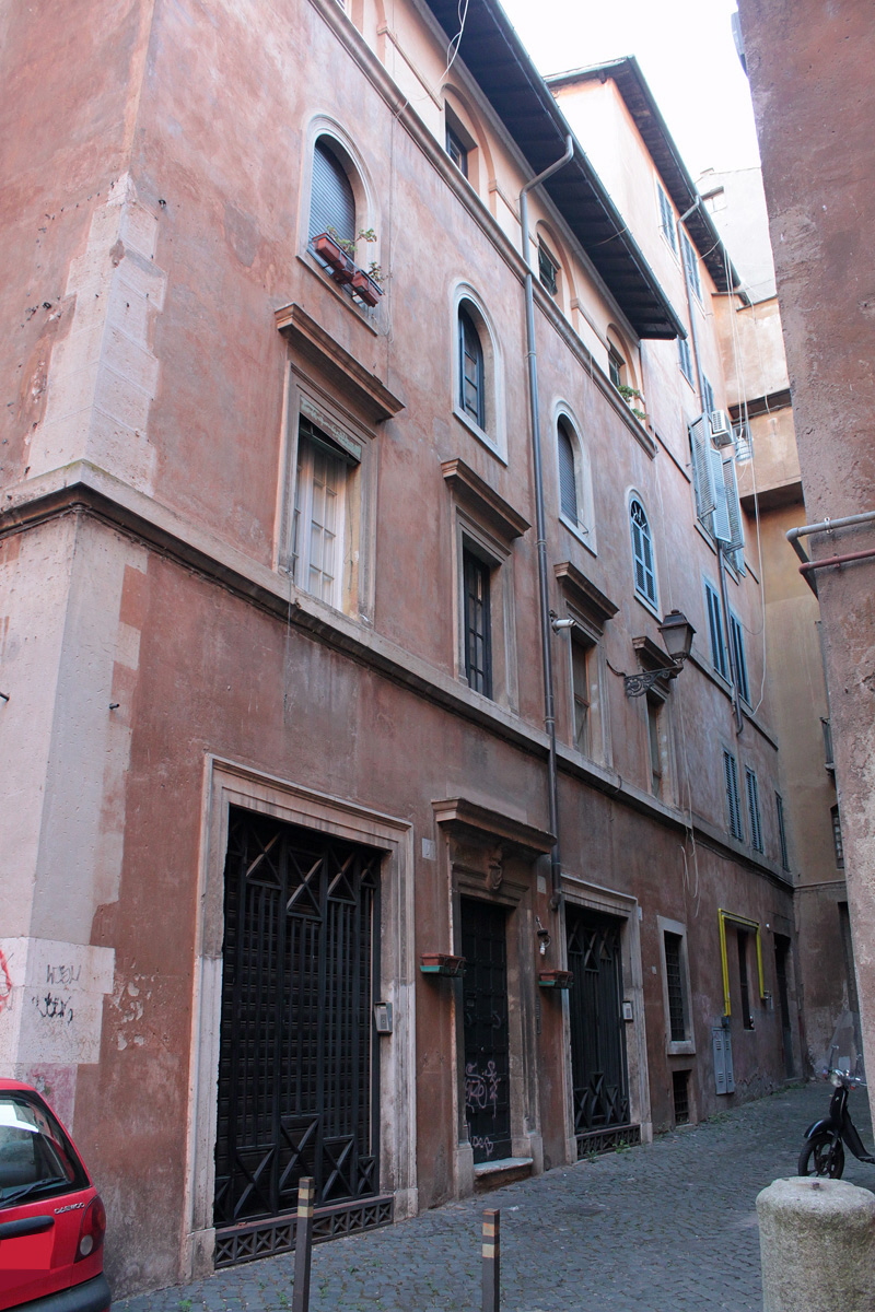 Largo_Orbetelli-Palazzo_al_n_22