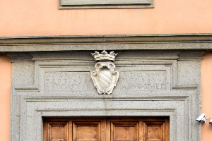 Largo_dei_Fiorentini-Palazzo_Sacchetti_al_n_1-Portone (3)