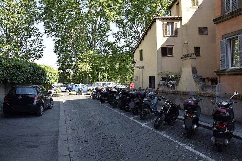 Via_della_Rondinella (2)