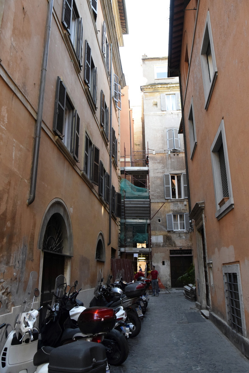 Via_dei_Tre_Archi (8)