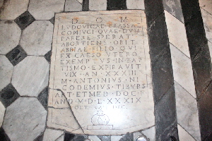 Largo_dei_Librari-Chiesa_di_S_Barbara-Lapide_di_Luvovica_Crassi-1589