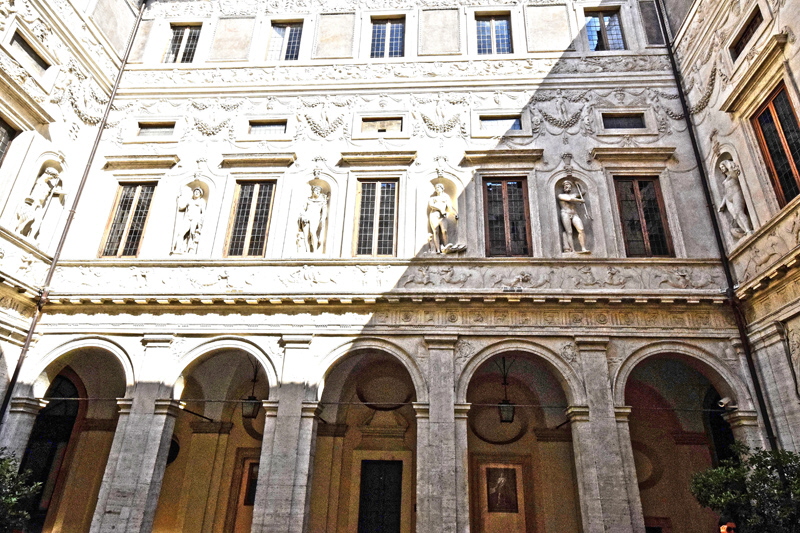 Piazza_Capo_di_Ferro-Palazzo_Spada-m (53)