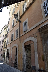 Via_dei_Balestrari-Palazzo_al_n_15