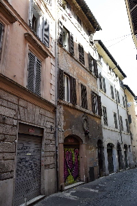 Via_dei_Balestrari-Palazzo_al_n_42-43 (2)