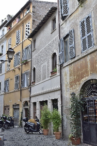 Via_dei_Cappellari-Palazzo_Muti_al_n_61