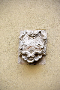 Via_dei_Cappellari-Palazzo_al_n_73-Stemma