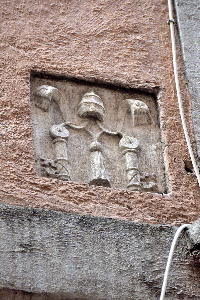 Via_dei_Cappellari-Targa_di_proprieta_papale_al_n_25