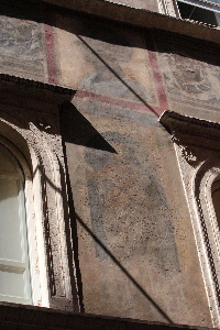 Via_dei_Giubbonari-Palazzo_istoriato_al_n_47-Affresco (3)
