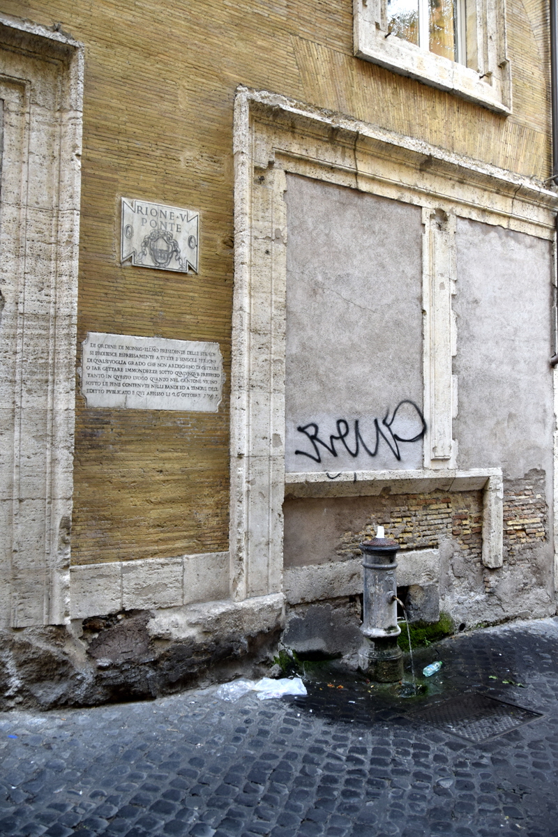 Via_delle_Carceri-Palazzo_al_n_8-Antiche_strutture